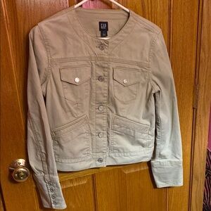 GAP Cream Jean Jacket Classic Denim Style